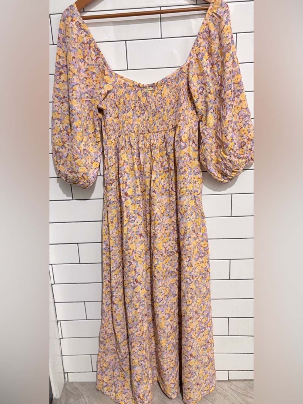Billabong Women's Swept Away Printed Midi Dress. L - Picture 7 of 9